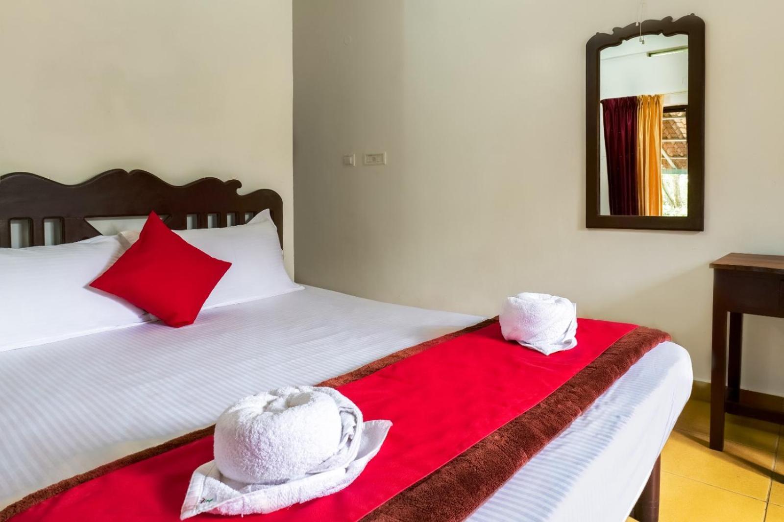 Wild Elephant Resort Kallar Vattiyar Ngoại thất bức ảnh