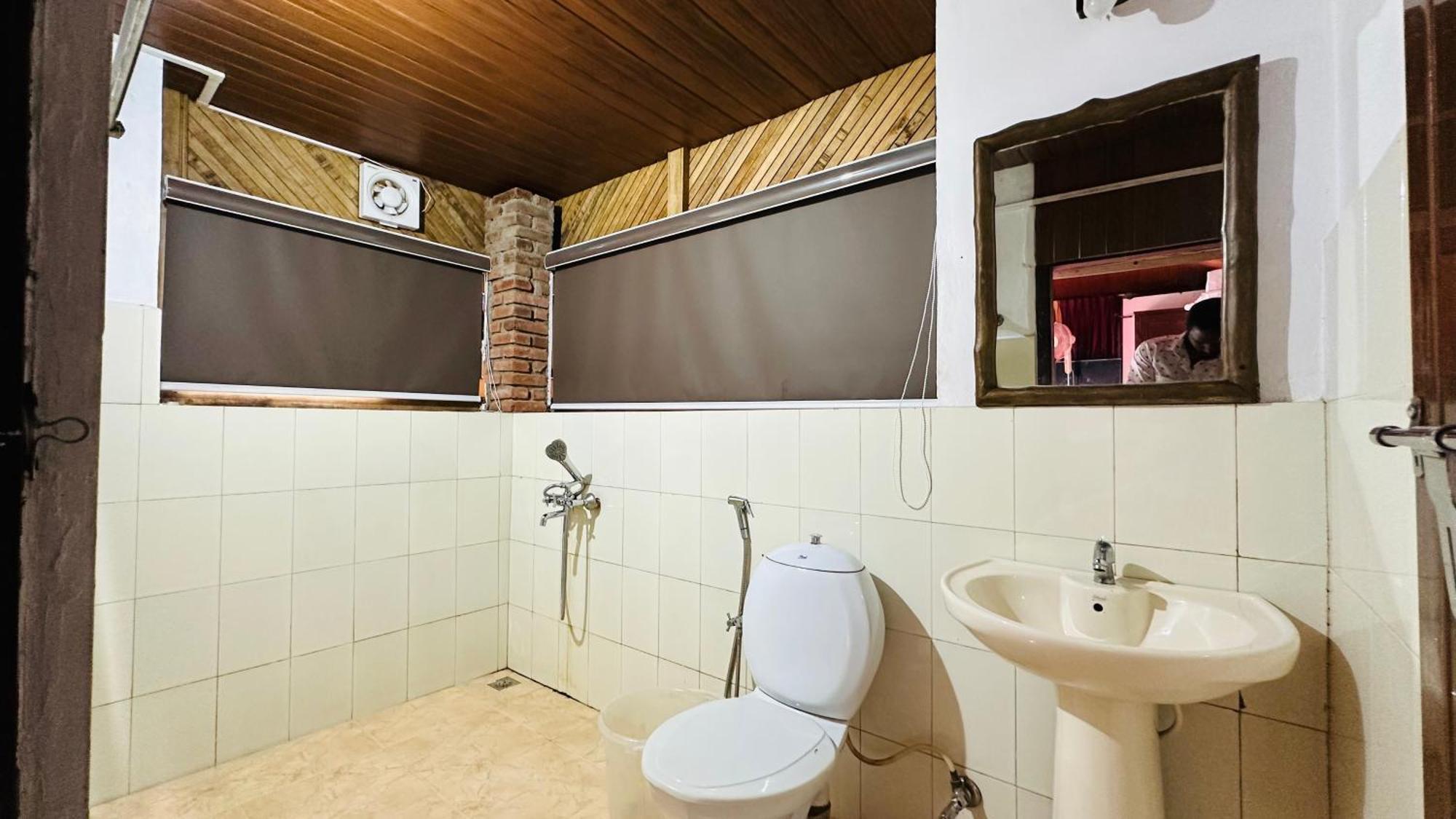 Wild Elephant Resort Kallar Vattiyar Ngoại thất bức ảnh